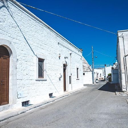 Trulli-Eu Guesthouse 알베르벨로 외부 사진
