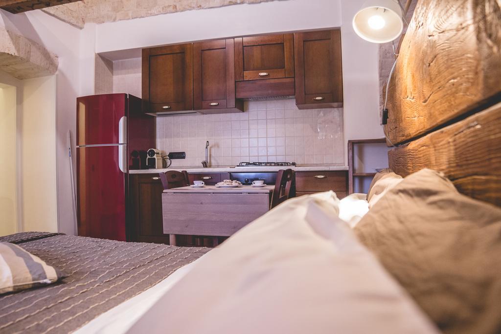 Trulli-Eu Guesthouse 알베르벨로 외부 사진